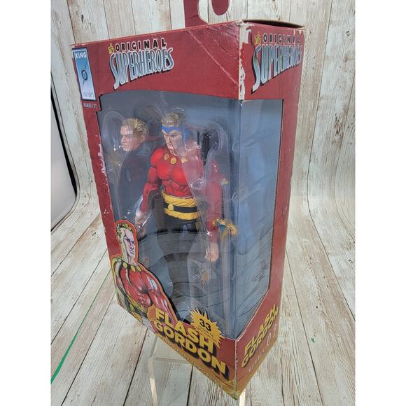 NECA King Features #02 The Original Superheroes Flash Gordon 7" Action Figure - Picture 4 of 5